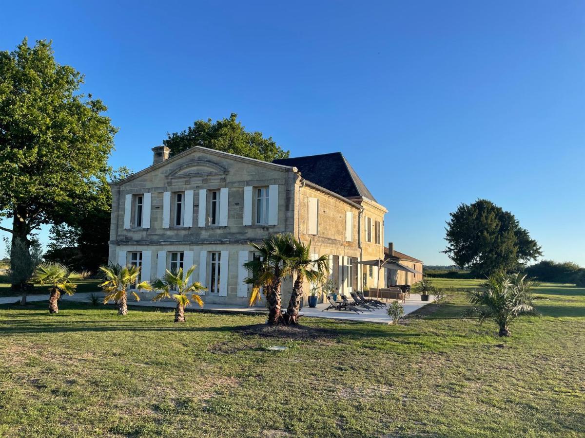 Chateau De Neyran Chambre D'Hotes & Spa ซูลัก-โซร์-แมร์ ภายนอก รูปภาพ
